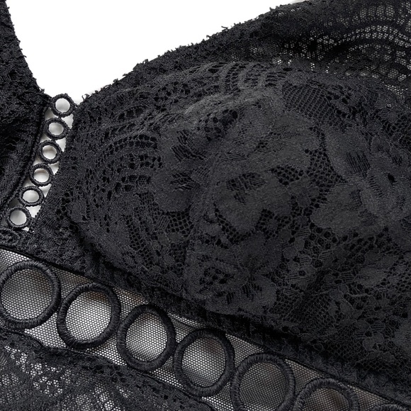 BUNDLE of Victoria’s Secret Bras Women’s Medium Dream Angels Bralette Pink Black - Picture 6 of 15